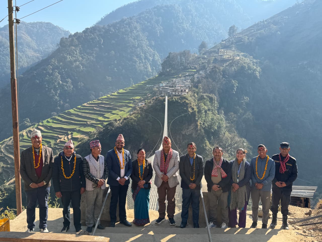 बाजुराको ‘भाइरल पुल’ बनेको माझपाली-धल्काँडा झोलुगे पुल, आन्तरिक पर्यटकको रोजाइमा