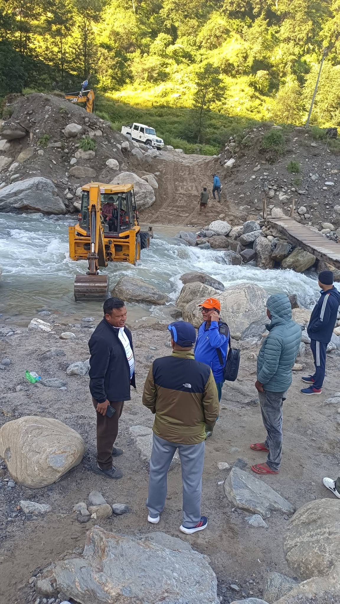 तीन महिनापछि बाजुराकाे मार्तडी-कोल्टी सडक सञ्चालन