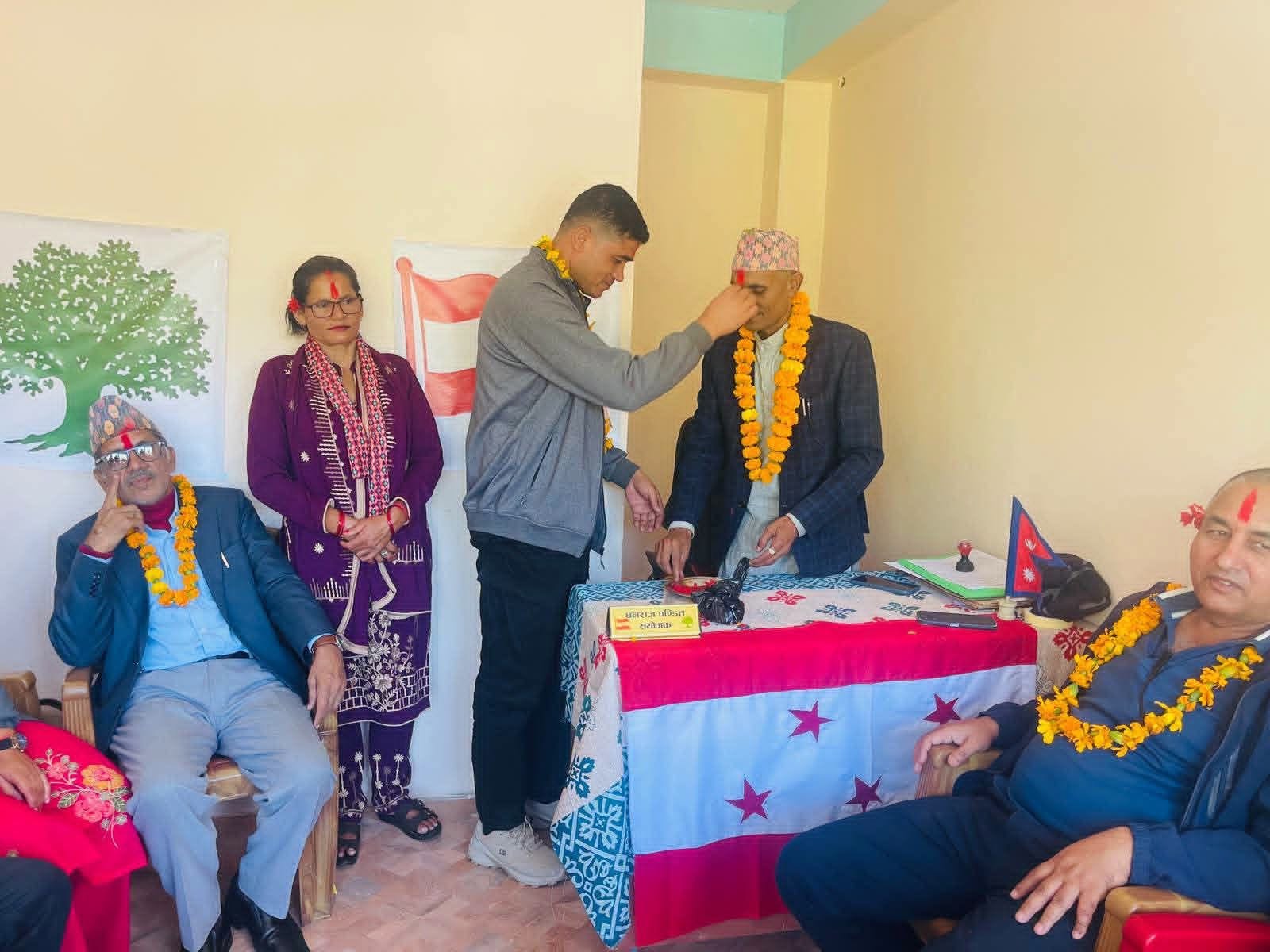 बाजुरा कांग्रेसमा फेरि शक्ति परीक्षण : देउवा पक्षले असोज १५ देखि वडा अधिवेशन थाल्ने